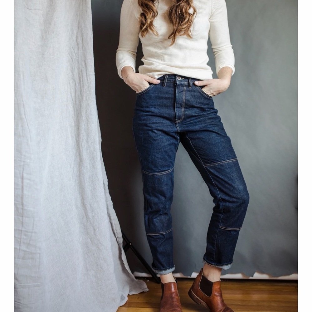 Stylish Dark Blue Boyfriend Jeans